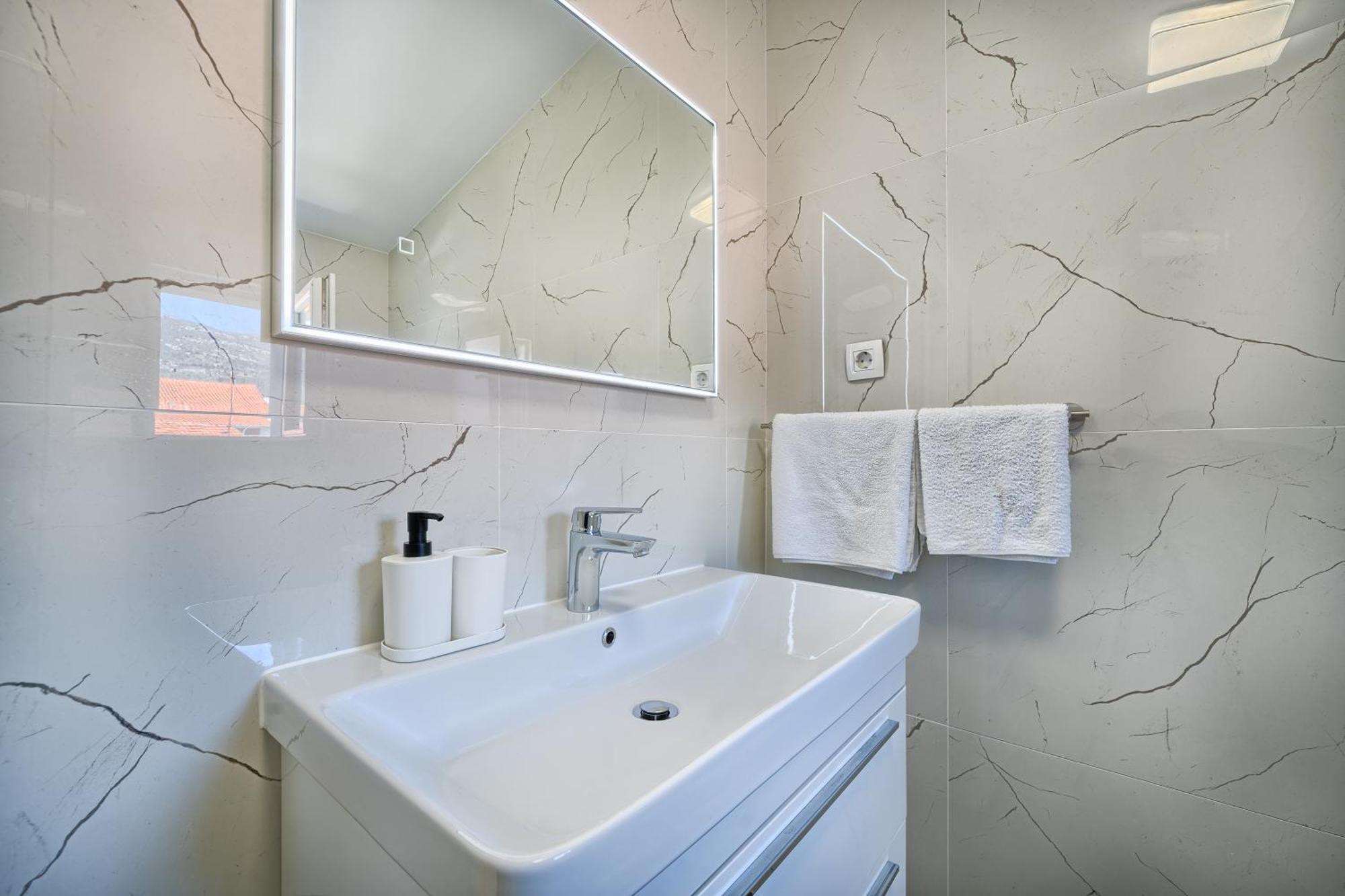 3Rd Floor Apartman Kastela Ngoại thất bức ảnh