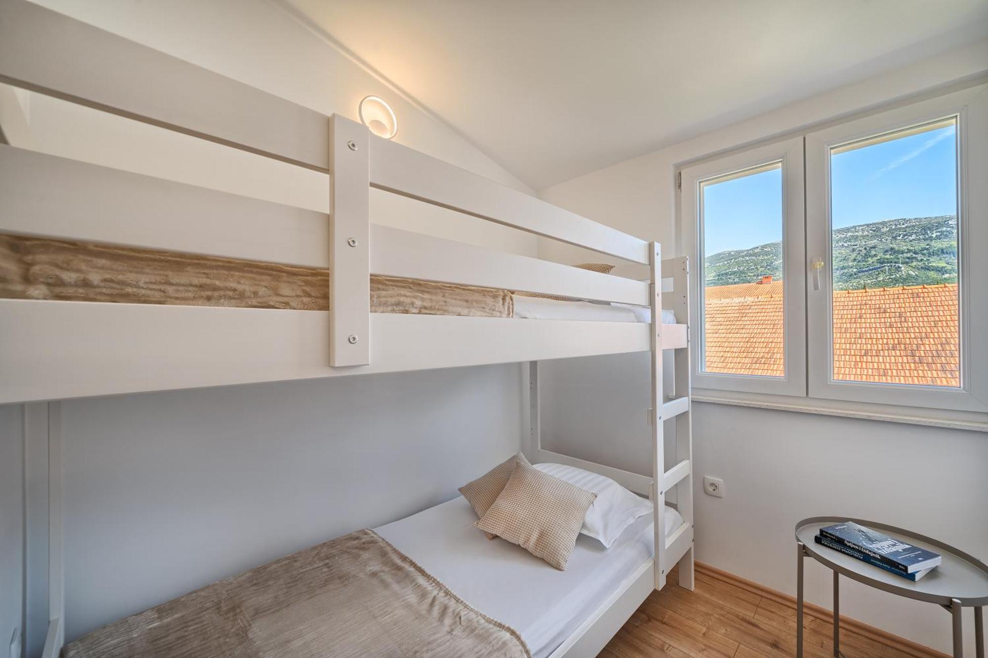 3Rd Floor Apartman Kastela Ngoại thất bức ảnh